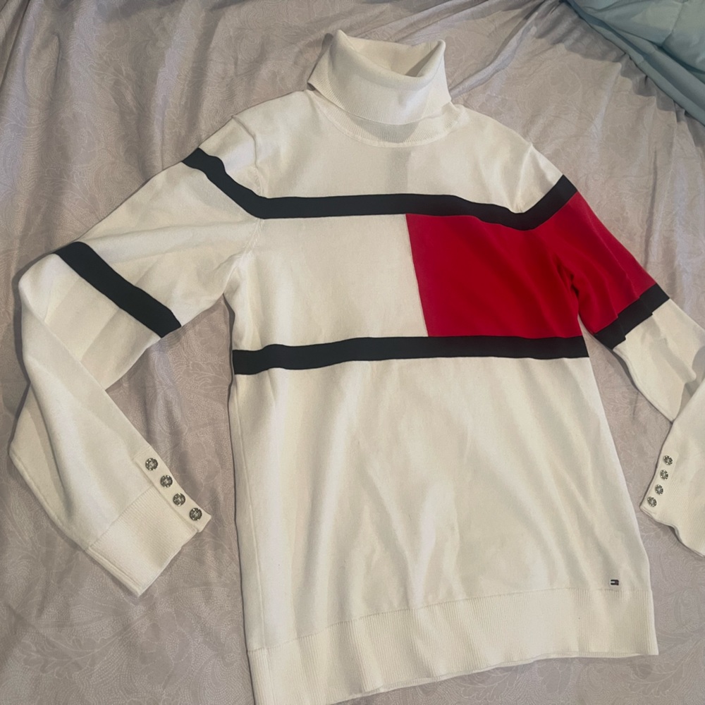Tommy Hilfiger turtleneck